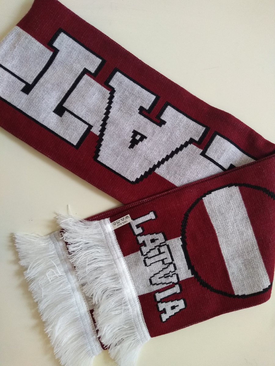Hokejové reprezentace zimní šála Latvia knitted
