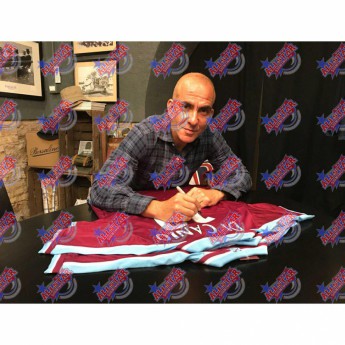 Legendy fotbalový dres West Ham United FC Di Canio 2000 Signed Shirt