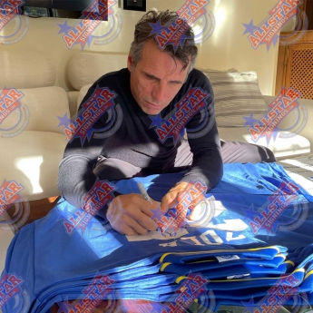 Legendy zarámovaný dres Chelsea FC 1997 Zola Signed Shirt (Framed)