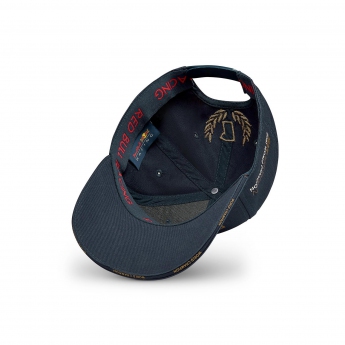 Red Bull Racing čepice baseballová kšiltovka Max Verstappen Champ Tribute Graphic F1 Team 2022