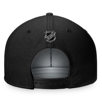 Chicago Blackhawks čepice flat kšiltovka Authentic Pro Prime Flat Brim Snapback black