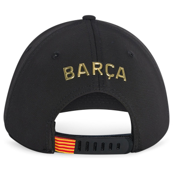 FC Barcelona čepice baseballová kšiltovka Crest gold