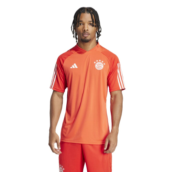 Bayern Mnichov tréninkový pánský dres Tiro red
