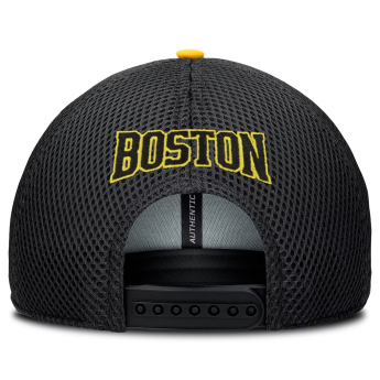 Boston Bruins čepice baseballová kšiltovka 2026 Stadium Series Authentic Pro Adjustable Trucker