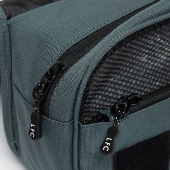 FC Liverpool hygienická taštička Travel