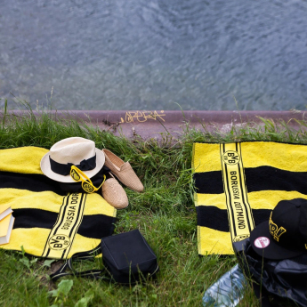 Borussia Dortmund ručník osuška stripes