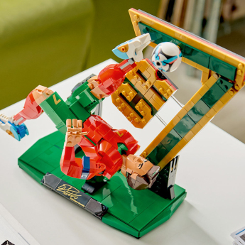 Cristiano Ronaldo stavebnice Lego Editions 43016