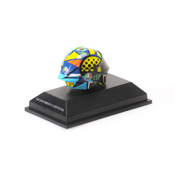 Modely aut a motorek model přilby 1/8 Valentino Rossi MotoGP test Sepang 2020