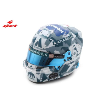 Modely aut a motorek model přilby 1:5 Carlos Sainz Silverstone GP F1 2025