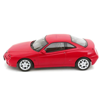 Modely aut a motorek model 1/18 GTV 1999 red