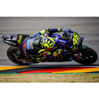 Modely aut a motorek model přilby 1:5 MotoGP Valentino Rossi season 2019