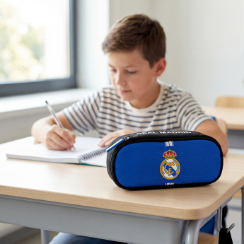Real Madrid penál na tužky Young Basic
