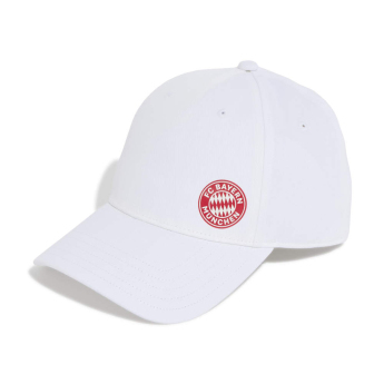 Bayern Mnichov čepice baseballová kšiltovka Essentials white