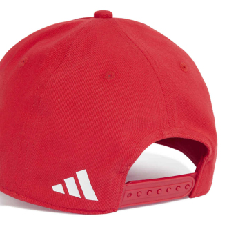Bayern Mnichov čepice baseballová kšiltovka Essentials red