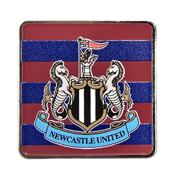 Newcastle United klíčenka a odznáček 95-96 Away
