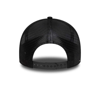 FC Liverpool čepice baseballová kšiltovka 9forty Trucker Iridescent