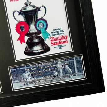 Legendy zarámovaný dres West Ham United 1980 FA Cup Final Signed-Shirt (Framed)