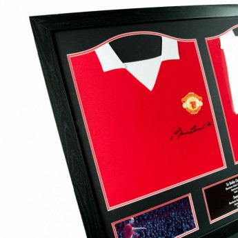 Legendy zarámovaný dres Manchester United Charlton & Law Signed Shirts (Dual Framed)