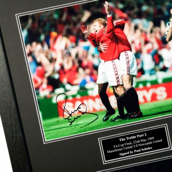 Legendy obrázek v rámečku Manchester United Treble Winners Signed Framed Prints