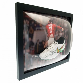 Legendy zarámované kopačky Manchester United Cantona Signed Boot (Framed)